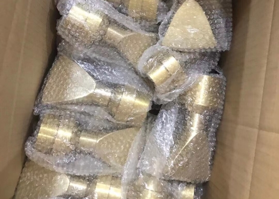 1" de cobre amarillo boca ajustable del flor del jet de la fuente de la fan de la dirección