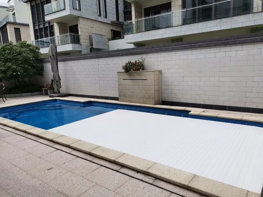 Cubierta auto de la piscina de los 8X4M