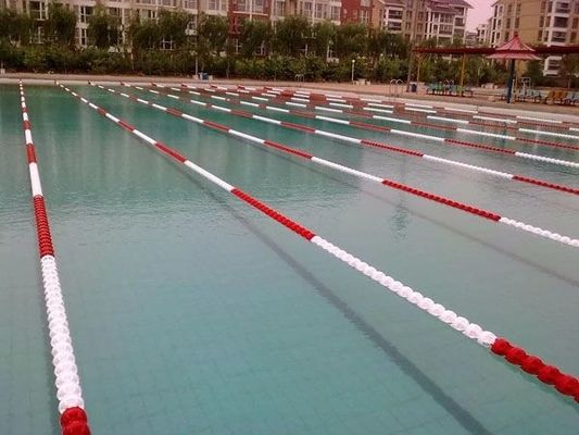 cuerdas del carril de la piscina de los 50m