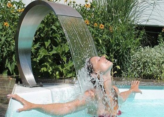 jet de acero inoxidable de la cascada de los accesorios de la fuente de la piscina de 600m m