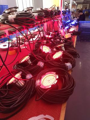 La prenda impermeable subacuática del RGB 35W IP68 llevó las luces para la piscina