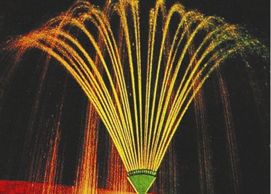La fuente de cobre amarillo del baile del cuento de Chromplate Phoenix equipa con inyector el jet