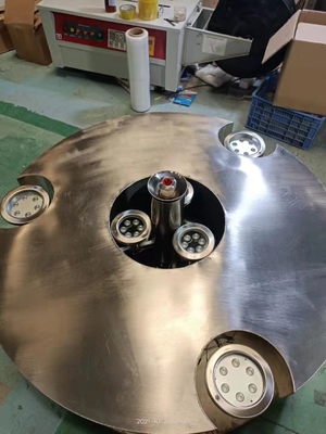 Fuente flotante de acero inoxidable del agua con la lámpara y la bomba