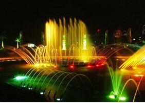 La fuente colorida del baile de la música del agua equipa con inyector SS304 DN50 2 pulgadas