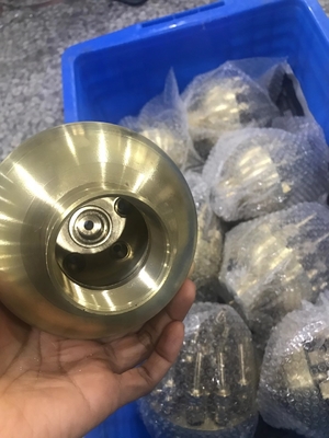 Corriente ajustable de cobre amarillo 25m3/h de las bocas de la fuente