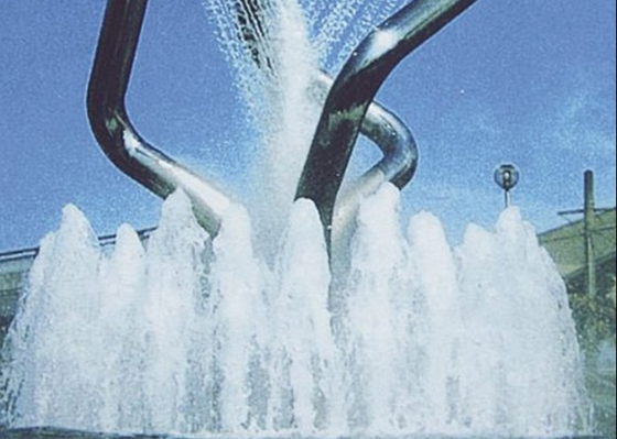 Modelo de cobre amarillo de Jet Nozzle 8m3/H 3D de la fuente de agua de la torre del hielo DN40