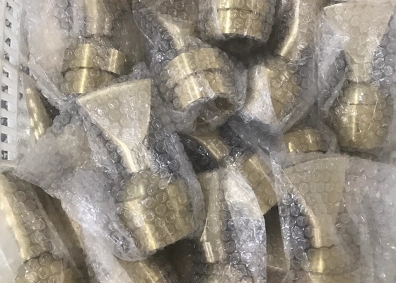 1" boca completamente de cobre amarillo ajustable del flor del jet de la fuente de la fan de la dirección